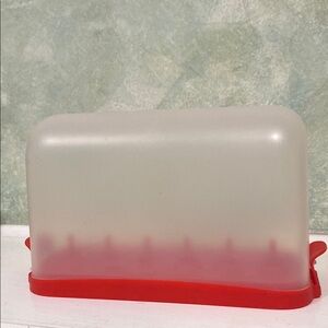 Zoku popsicle storage container, holds 6 zoku popsicles